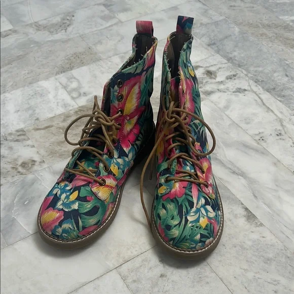 Pink and Green Lace Up Boots with Floral Pattern - Picture 2 of 6